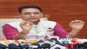 परगट सिंह को पंजाब कांग्रेस की कमान मिलते ही AAP का तंज, अमन अरोड़ा बोले- ‘4 दिन हो गए…’